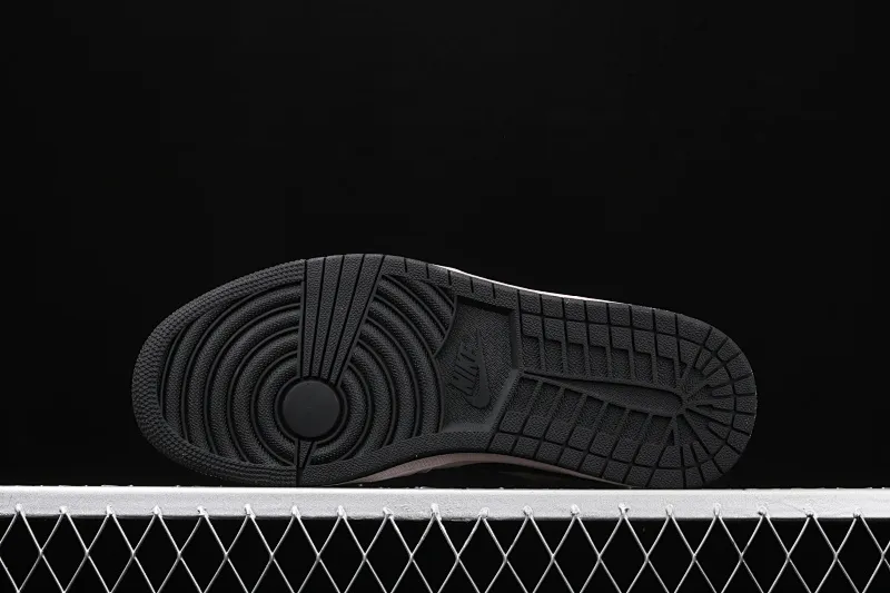 All categories Air Jordan Jordan series basketball shoes Air Jordan 1 Low Nike Air Jordan 1 Low "Fossil" AJ1 Joe 1 laser pink low-top basketball shoes CV3043-602